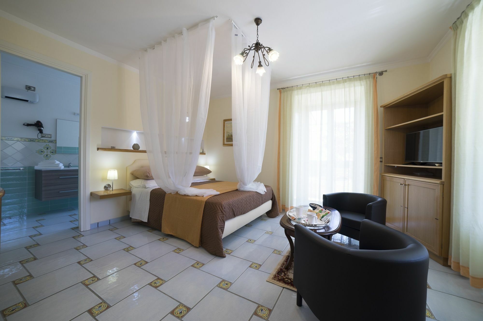 B&B 'O Sole Mio! Napoli Ngoại thất bức ảnh