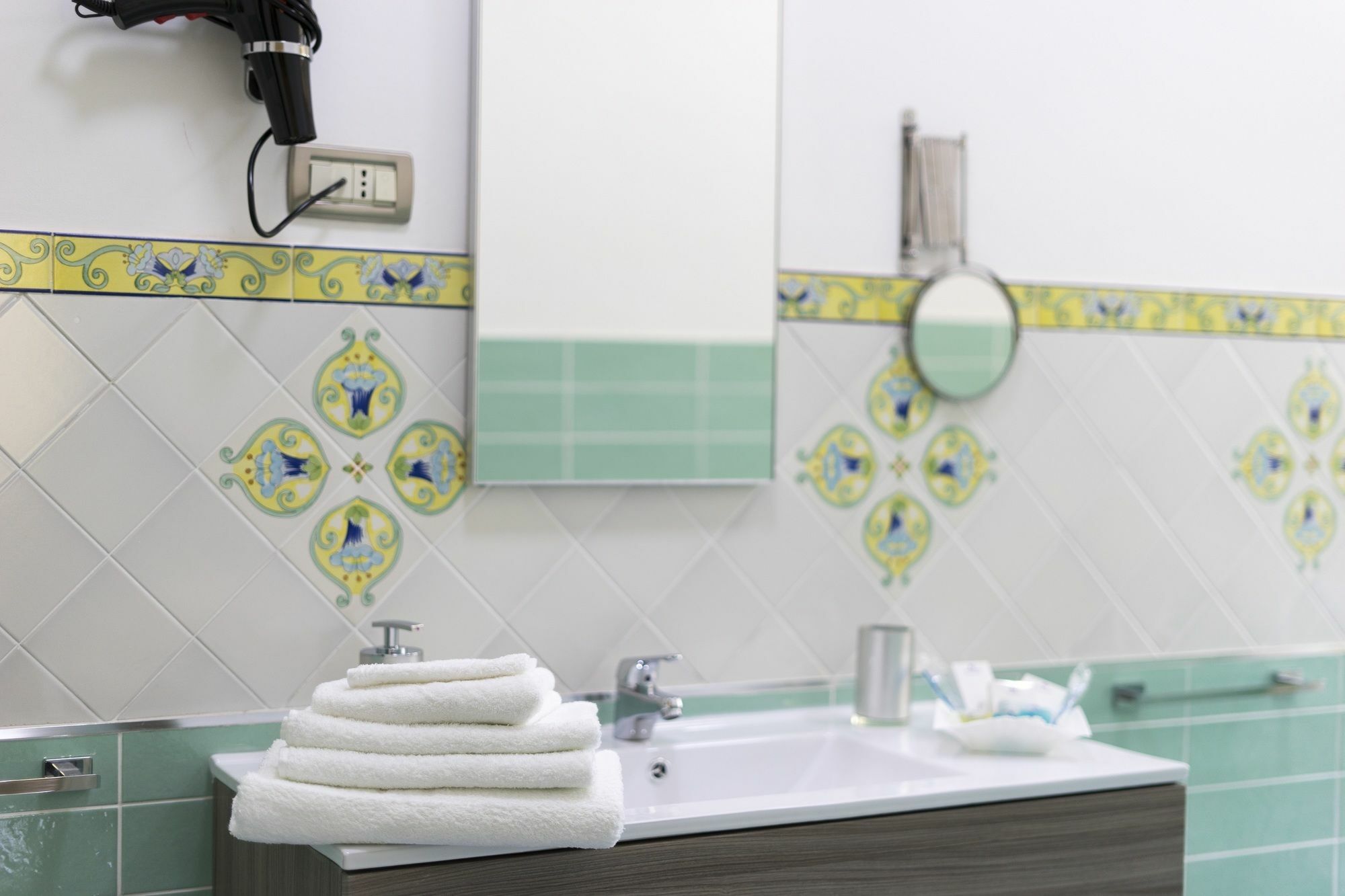 B&B 'O Sole Mio! Napoli Ngoại thất bức ảnh