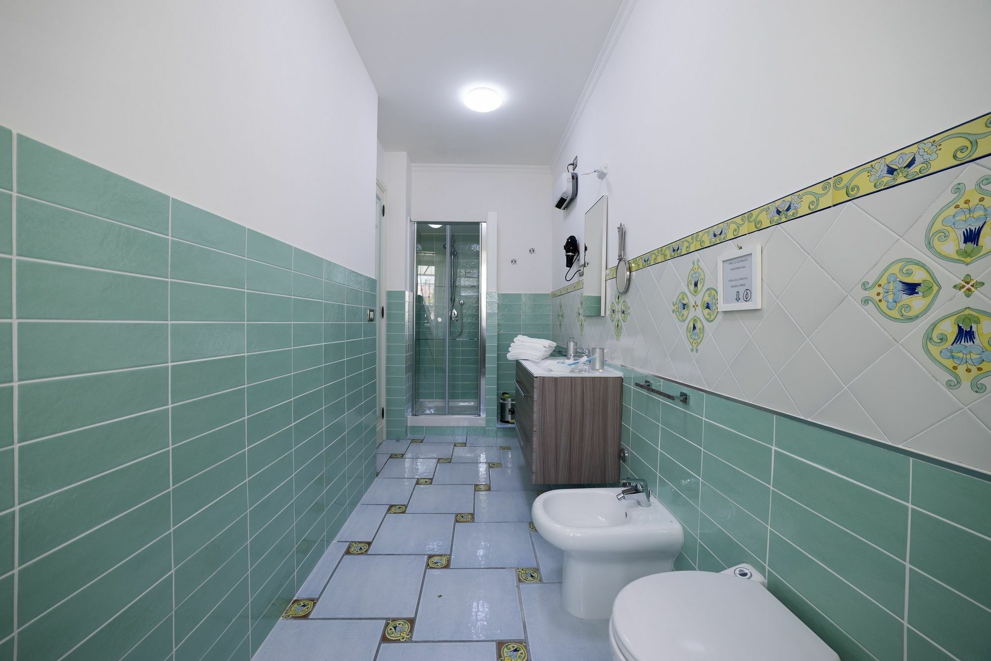 B&B 'O Sole Mio! Napoli Ngoại thất bức ảnh