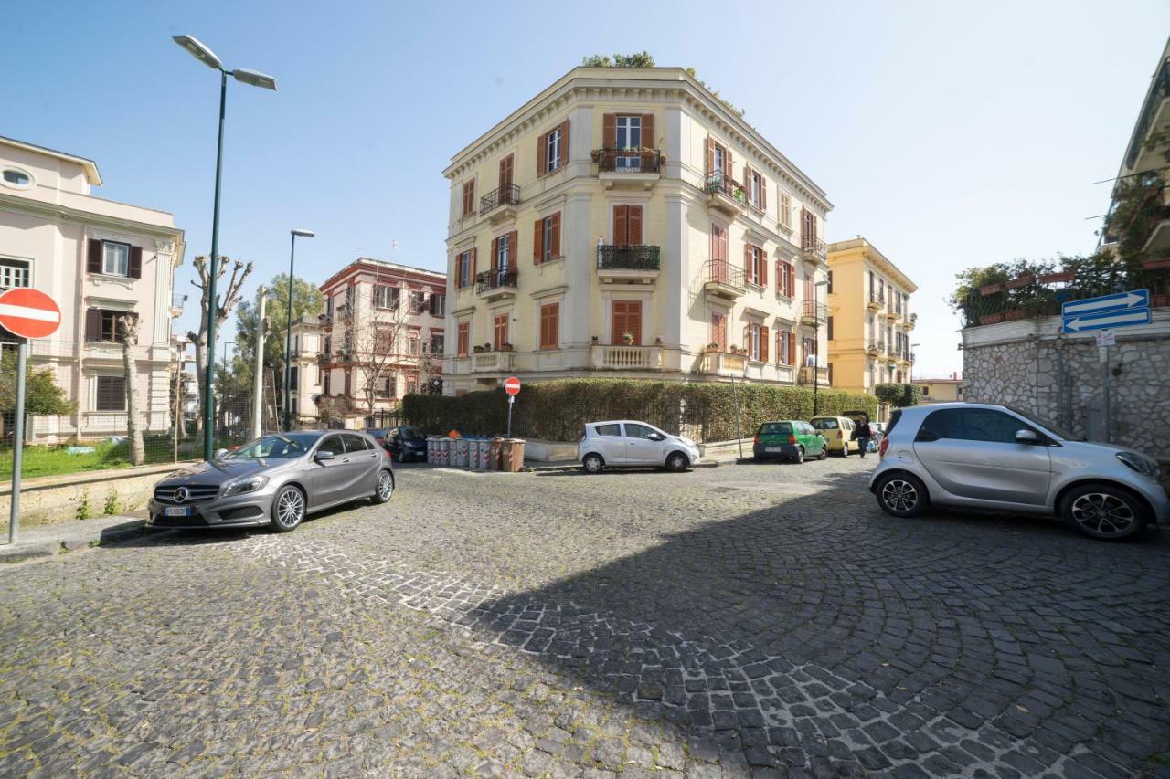 B&B 'O Sole Mio! Napoli Ngoại thất bức ảnh
